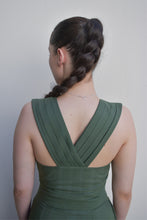 Cargar imagen en el visor de la galería, Vestido Veris verde