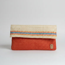 Cargar imagen en el visor de la galería, Bolso Clutch de Henequén (varios diseños)
