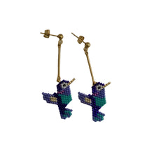 Cargar imagen en el visor de la galería, Aretes Colibrí Mini
