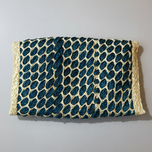 Cargar imagen en el visor de la galería, Clutch panal azul
