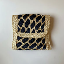 Cargar imagen en el visor de la galería, Clutch mini panal
