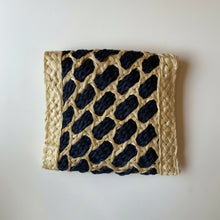 Cargar imagen en el visor de la galería, Clutch mini panal
