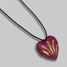 Cargar imagen en el visor de la galería, Collar Corazón
