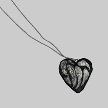 Cargar imagen en el visor de la galería, Collar Corazón
