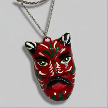 Cargar imagen en el visor de la galería, Collar Diablito
